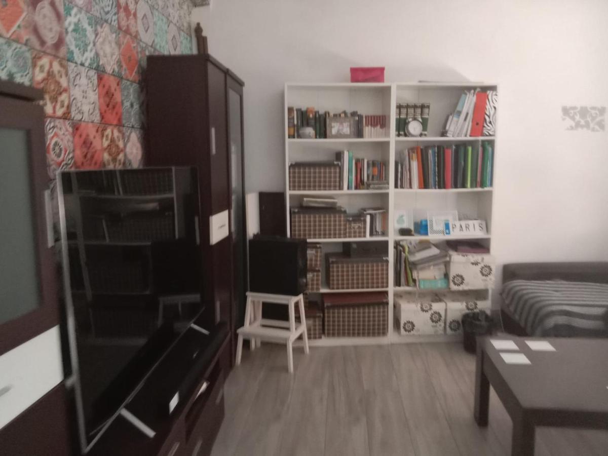 Habitacion Privada Tarragona Con Cocina Salon Y Terraza Piso Compartido Eksteriør billede