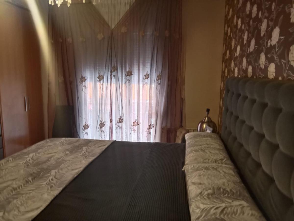 Habitacion Privada Tarragona Con Cocina Salon Y Terraza Piso Compartido Eksteriør billede
