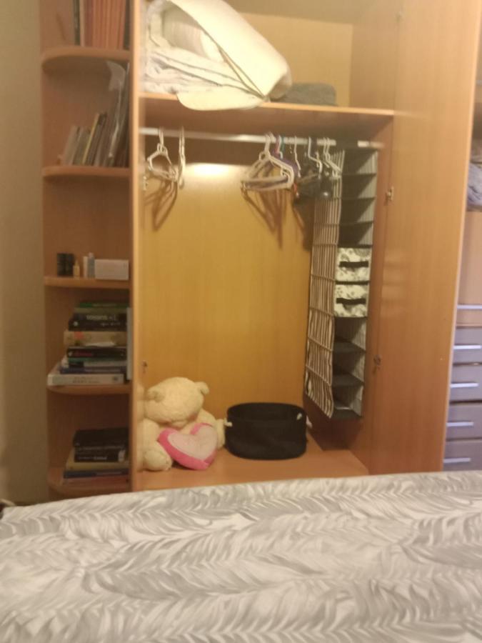 Habitacion Privada Tarragona Con Cocina Salon Y Terraza Piso Compartido Eksteriør billede